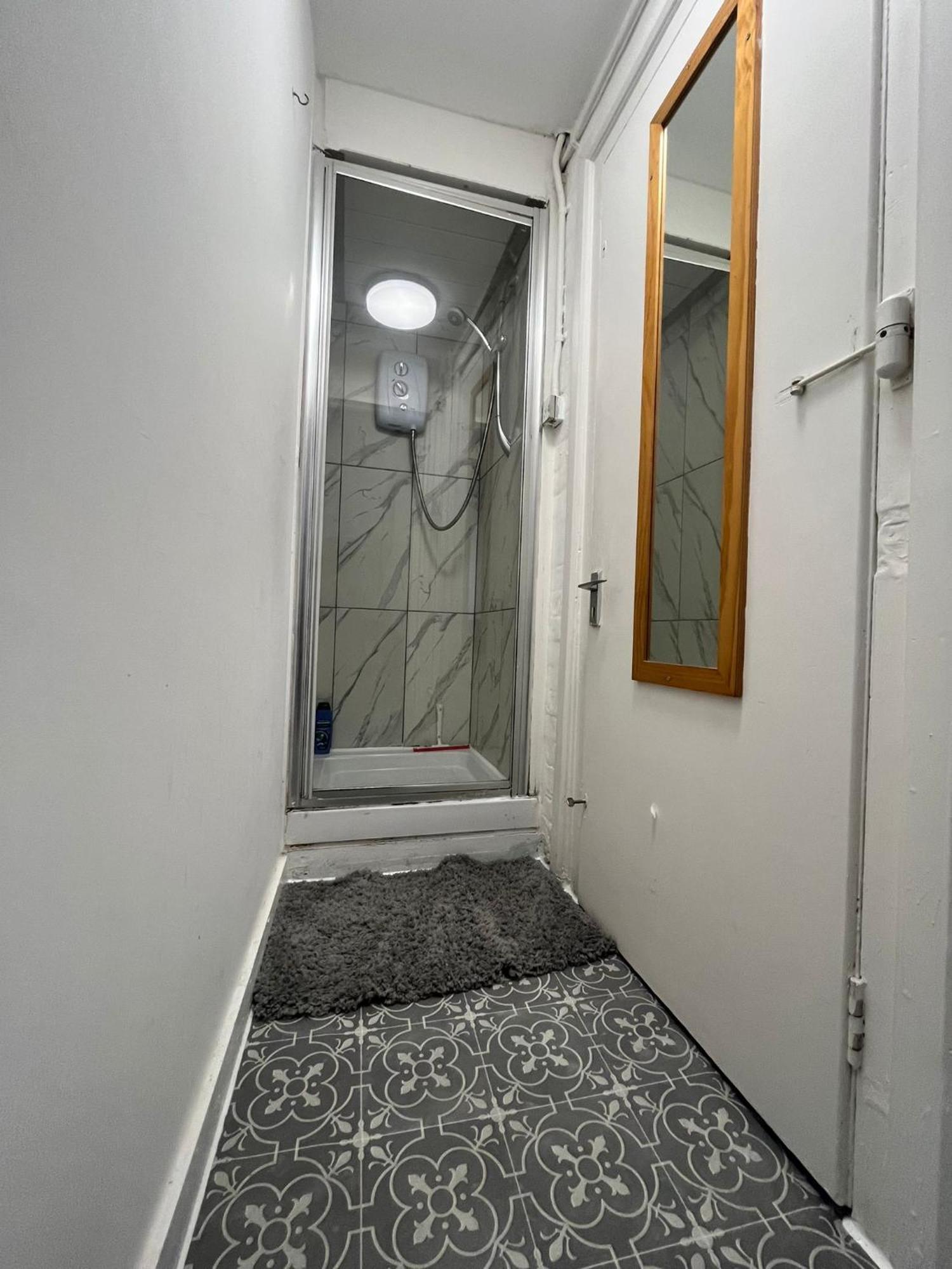 Nifty 2 Bedroom Flat In Goswell Rd London Exterior photo